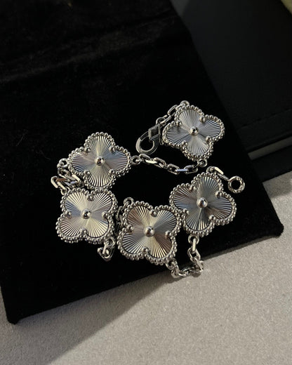 [Windsor Jewelry]CLOVER SILVER 5 MOTIFS BRACELET